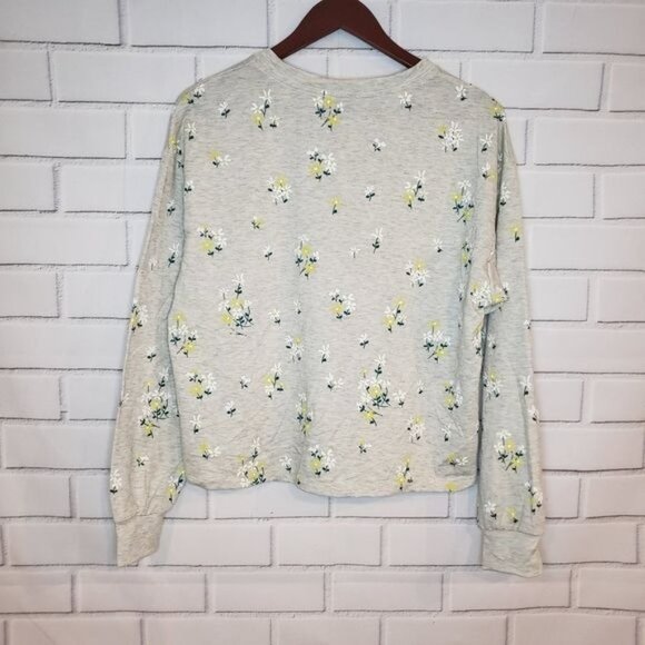 Circle X All Over‎ Floral Sweatshirt - Picture 2 of 11